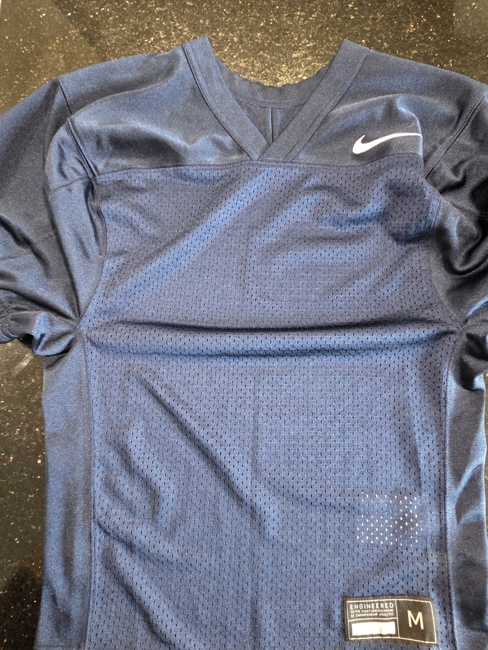 Nike Men’s Navy Performance Mesh Shirt